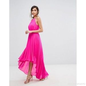 SOLD 💞 Ted Baker Harpah Dress Fuchsia Halterneck